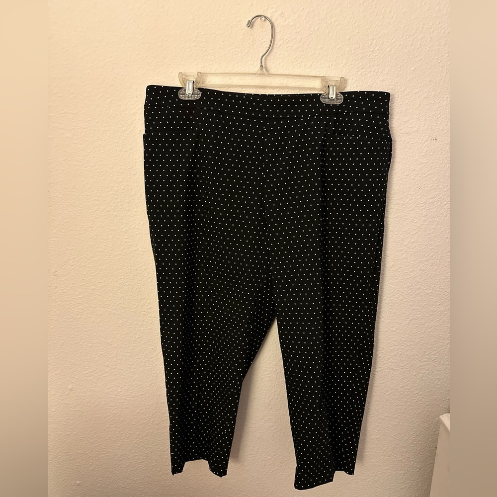 Women’s pull-on dress slacks